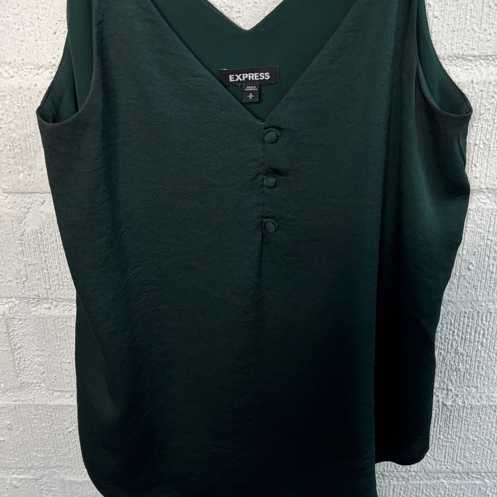 Express Satin Emerald Downtown Camisole Top sz S adjustable straps - Picture 4 of 8